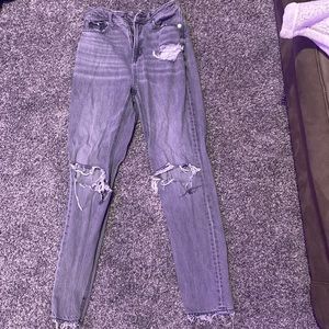 american eagle distressed grey jeans